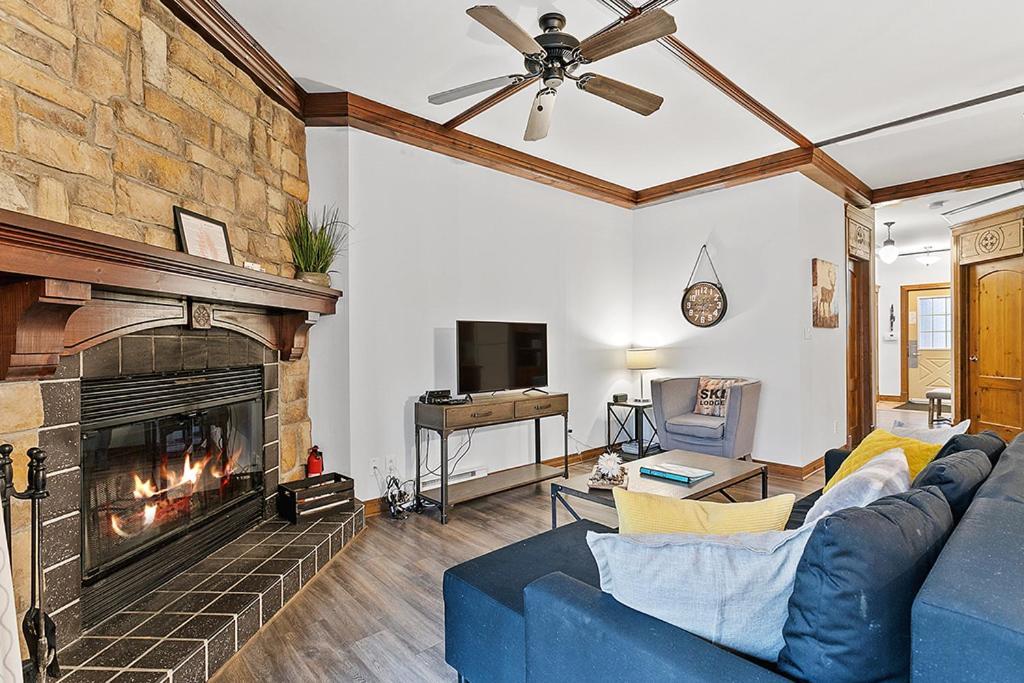 Le Manoir 106-5 By Escapades Tremblant Apartment Монт-Тремблант Екстериор снимка